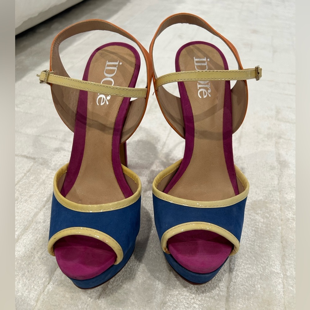 Idoré Colorblocked Heels